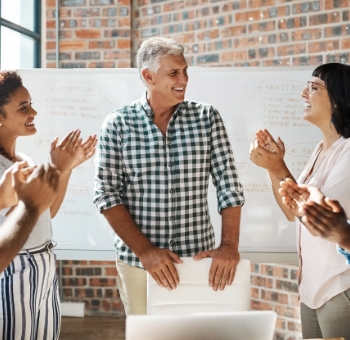 At Vero Eos Et Accusamus Et Iusto Odio Dign Issim Eligen Optional…